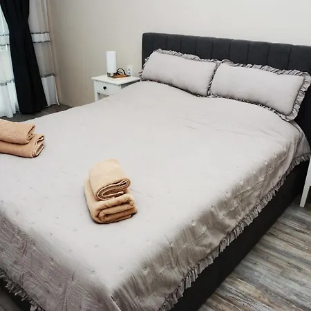 Beachside 2br Gem Lazur *