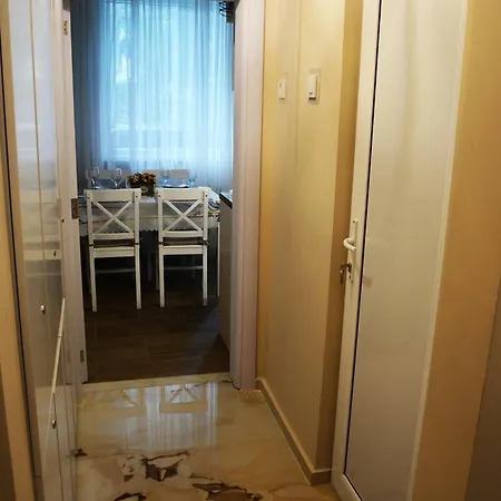 Beachside 2br Gem Lazur דירה
